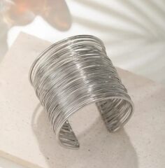 Donna Gümüş Renk Avrupa Ve Amerikan Tarzı Çok Katmanlı Metal Bileklik