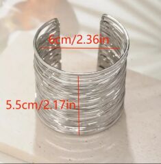 Donna Gümüş Renk Avrupa Ve Amerikan Tarzı Çok Katmanlı Metal Bileklik