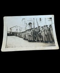 9.5x6.5 cm. Atatürk Koşusu Subaylar Fotoğraf Karesi (Kolleksiyon Ürünü)