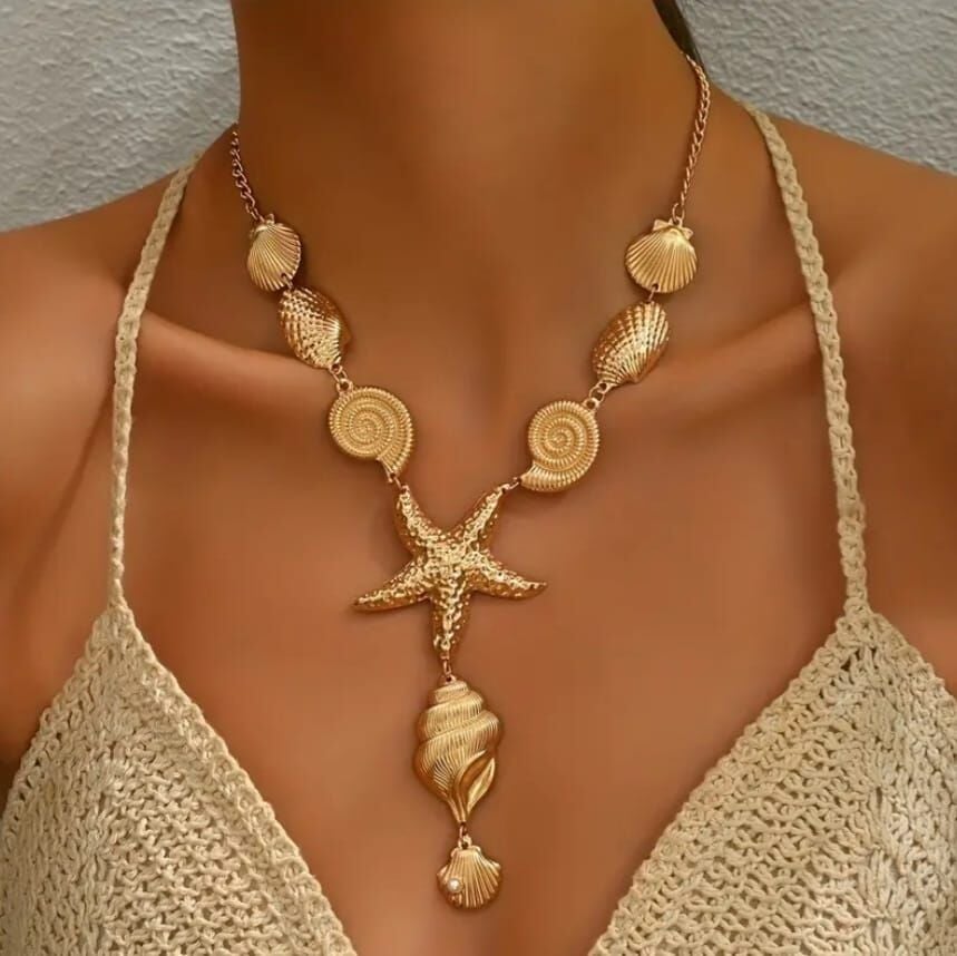 Donna Gold Renk Y Formunda Deniz Yaşamı Kolyesi