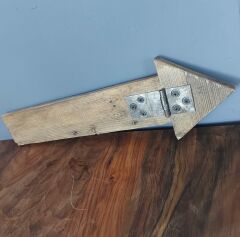 Dekoratif Ahşap Tasarımlık Yön Tayin Levhası