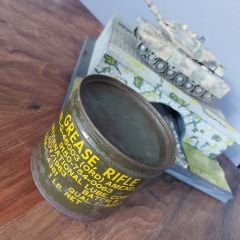 Askeri Gres Tenekesi