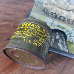 Askeri Gres Tenekesi