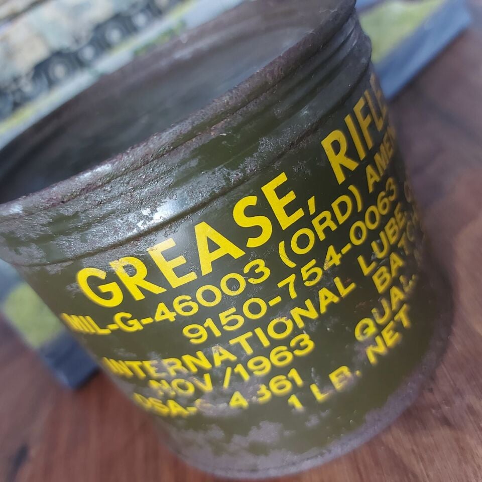 Askeri Gres Tenekesi