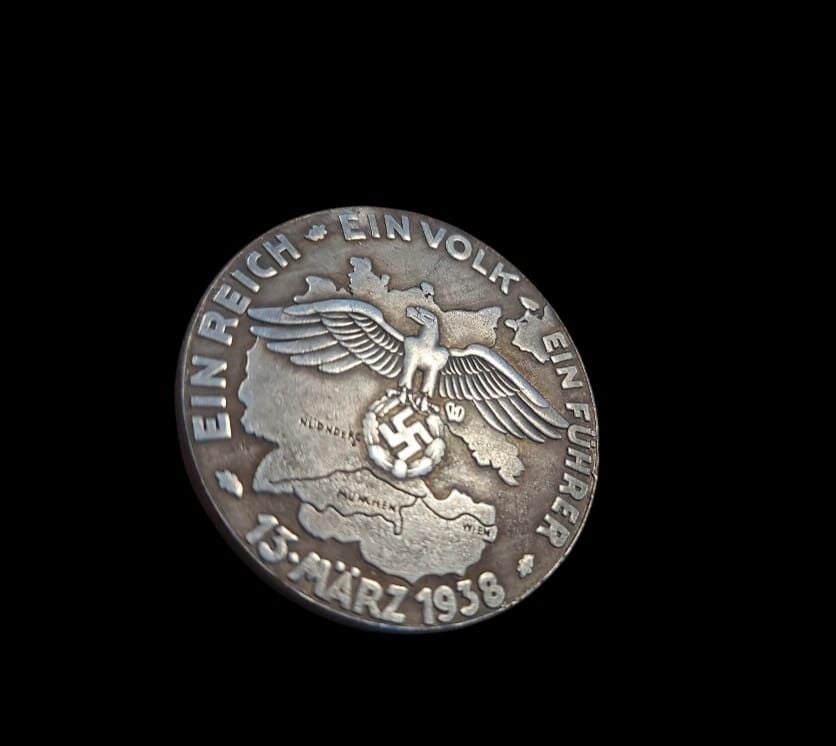 3.6 cm. Çap 1938 Avusturya'nın N. Almanya'sına  İlhakı Madalyonu (Anschluss)