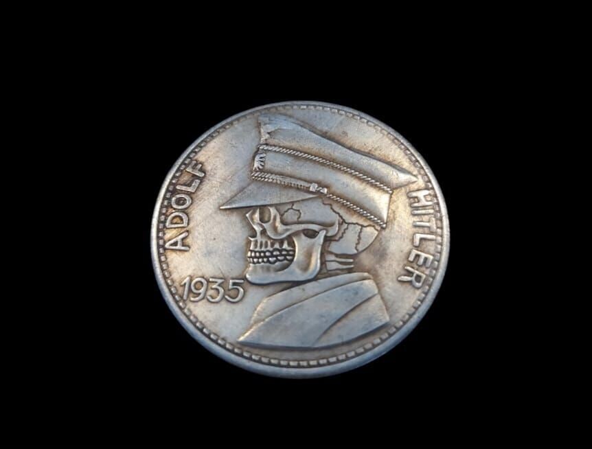 3.6 cm. Çap 1935 Hobo Nickel Sikkesi (N. Almanyası Ölüm Kafalı Birlikler Brovesi)