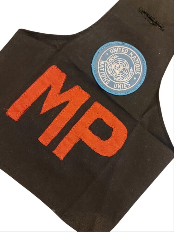 23x32 cm. Birleşmiş Milletler MP (Military Police) Kumaş Kolluk Peçli
