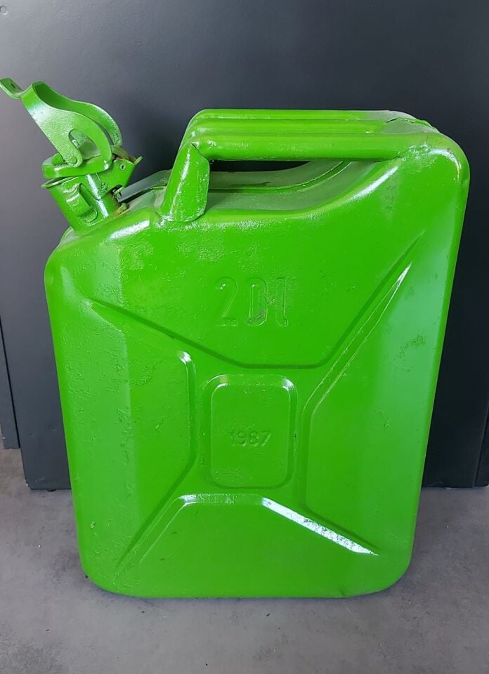 1987 Yeşil 20 LT Benzin Bidonu