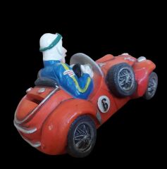 15x10 cm. Yarış Arabası ve Yarışçı Formunda Araba Kumbara