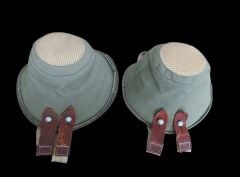 20x20x10 cm. 1940-1950'ler Sovyet Askeri Keçe Dizlik (Çift)