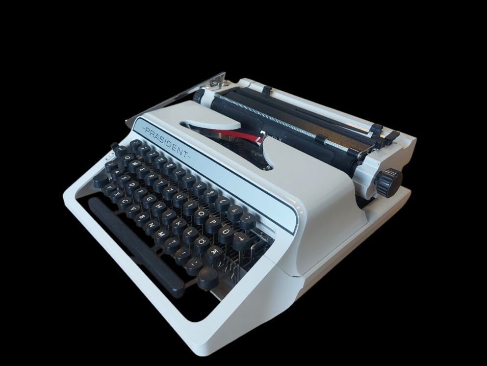 1960 Almanya President Daktilo (Orjinal Çantasında Çok Temiz Çalışır Durumda)