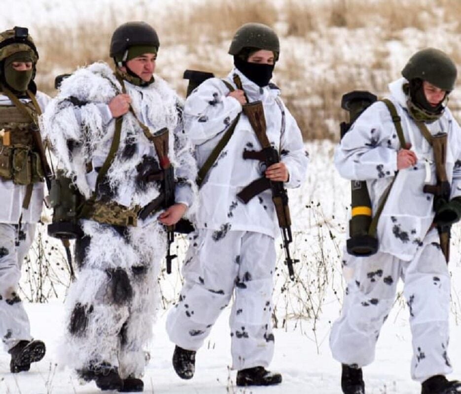 Ukrayna Ordusu Kar Kamuflaj Alt Üst Elbise Unisex (Standart Beden) Sıfır Ürün