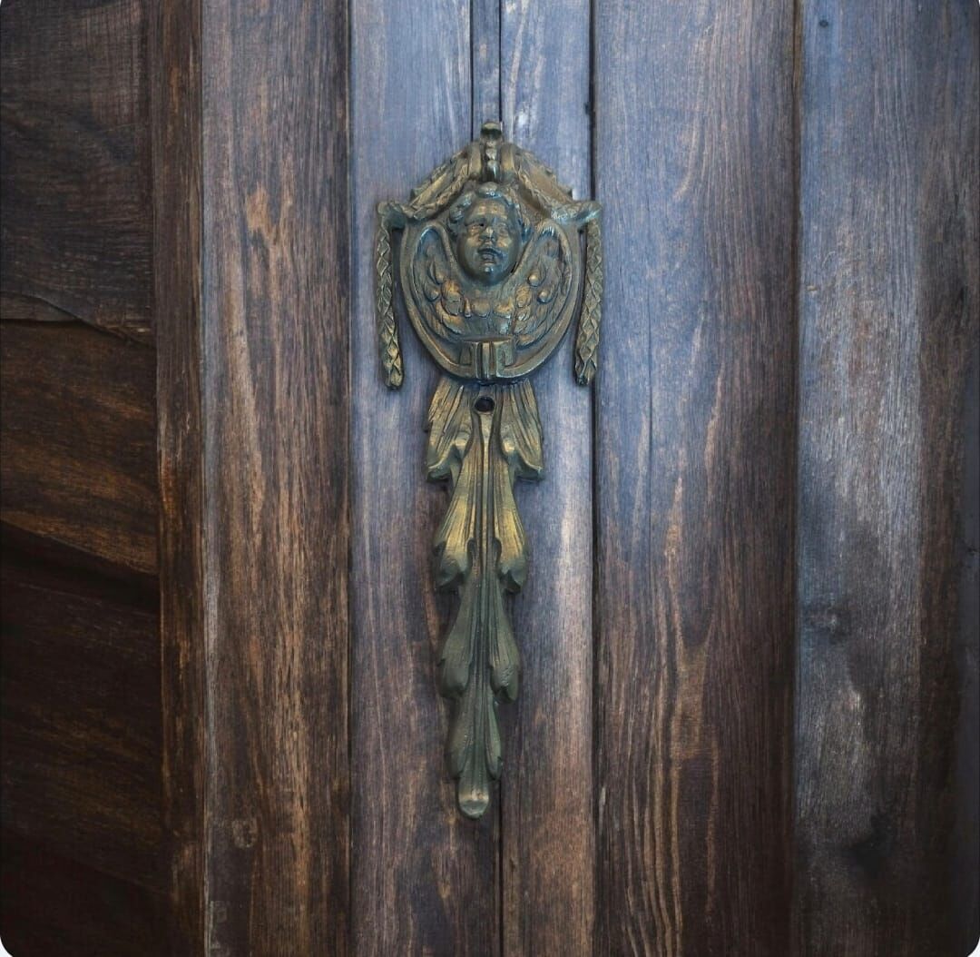 21 cm. Pirinç Kapı Tokmağı (Melek Figürlü-Eski Dönem)