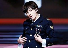 Üniformalı Genç Baskılı Mavi Bardak (Model-10)