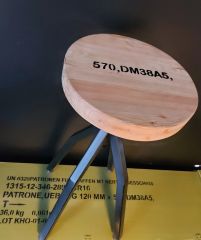 Metal Ayaklı Tabure Modeli
