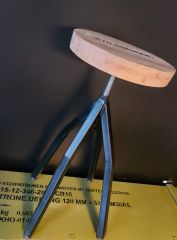Metal Ayaklı Tabure Modeli