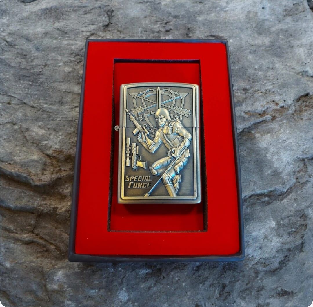 Kutusunda Benzinli Çakmak Model-2 (Sıfır Ürün)