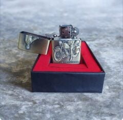 Kutusunda Benzinli Çakmak Model-3 (Sıfır Ürün)