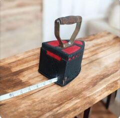 20. yy. Ortaları Avrupa Ütü Görünümlü Terzi Mezurası (1 Mt.)