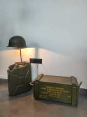 Askeri Benzin Bidonu - Miğfer Abajur