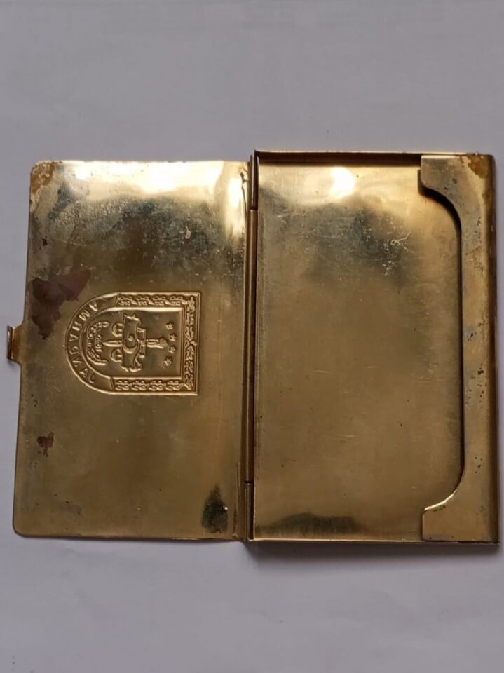 9,5x6 cm. Metal Jandarma Amblemli Kartvizitlik