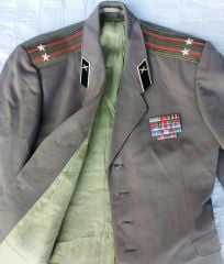 Sovyet Piyade Birliği Yrb. Rütbe Takım Elbise (XL Beden)+14 'lü Şerit Rozet Barı