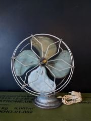 31x27 cm. Amerikan Üretim Döküm Gövde Antika Vantilatör (Çalışır Vaziyette)