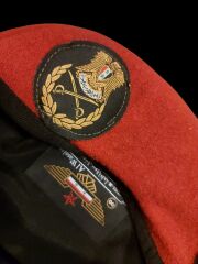 Kırmızı Renk Suriye Ordusu Sb. Bere Unisex (58 numara) Bez Kokartlı