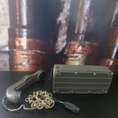 Askeri Telefon Modeli-Hek Ürün (Kablo Soyulmuş Vaziyette-Uygun Sunulmuştur)