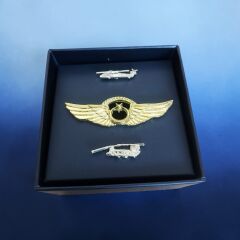 9.5x9.5x6 cm. Kutusunda  1 Adet Metal Pilot Brove-2 Adet Metal Rozet Kombini (Dekoratif Ürün)
