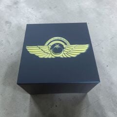 9.5x9.5x6 cm. Kutusunda  1 Adet Metal Pilot Brove-2 Adet Metal Rozet Kombini (Dekoratif Ürün)