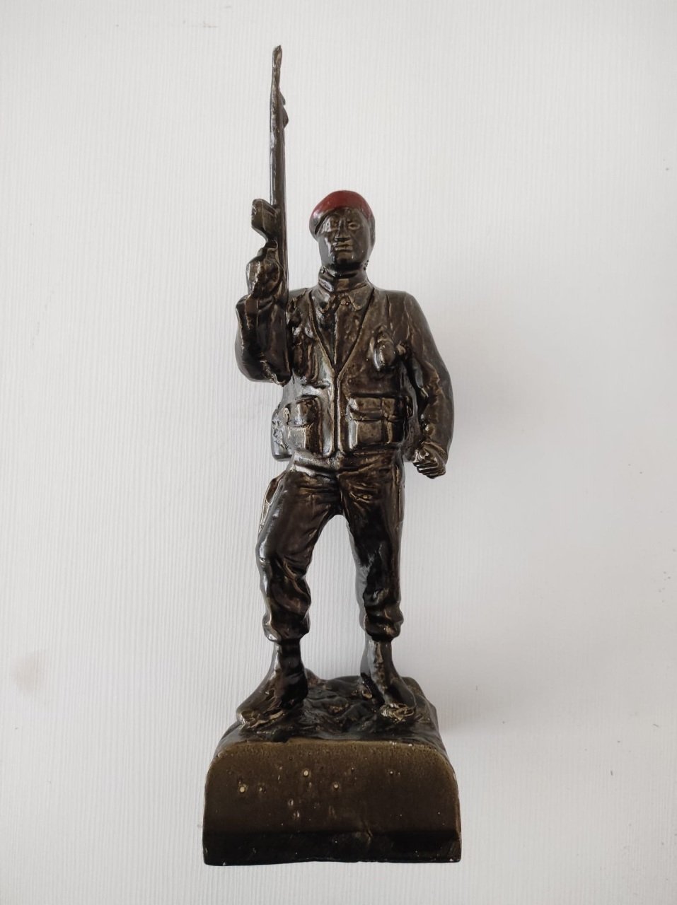 Döküm Biblo Bordo Bereli