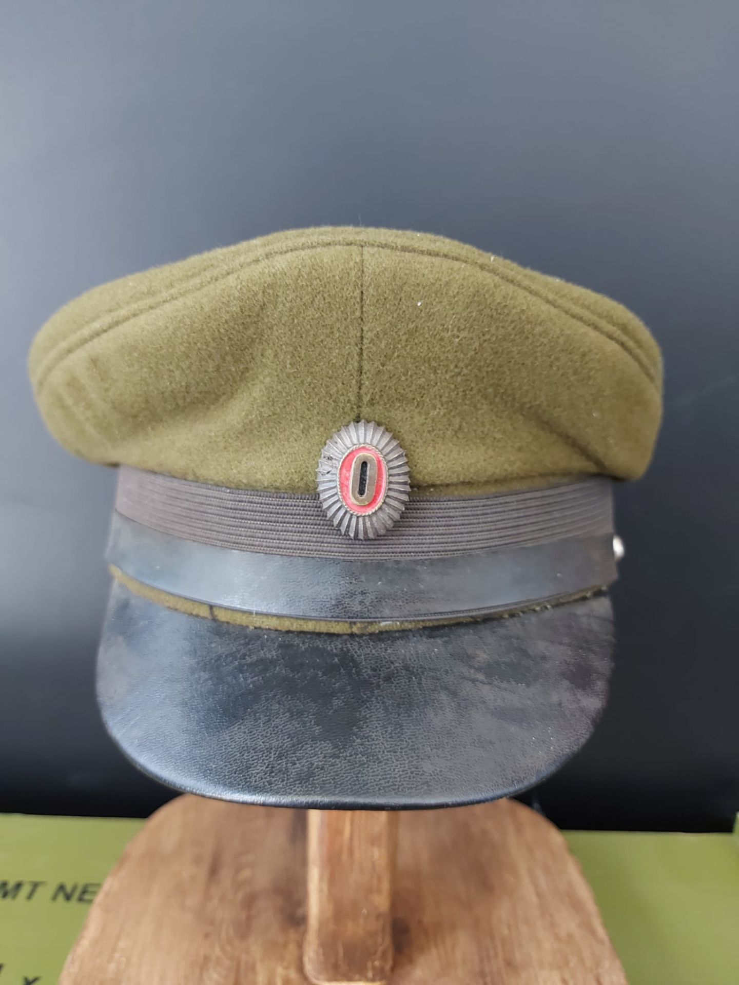 Ww1 Rus Ordusu Deri Siperli Şapka (Dekoratif Kolleksiyon Ürünü)