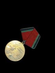 Sovyet Silahlı Kuvvetleri 60.Yıldönümü Anısına Madalyon (1918-1978)