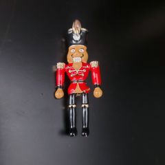 6,5x2,5 cm. UK Nutcracker Broş