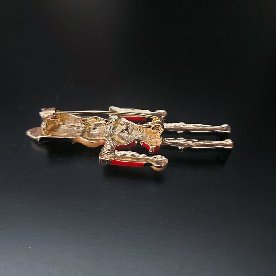 6,5x2,5 cm. UK Nutcracker Broş