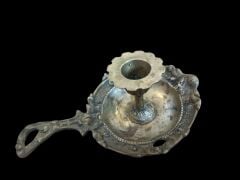 17x10.5x6 cm. Pirinç Malzeme Dönem Şinanay Mumluk