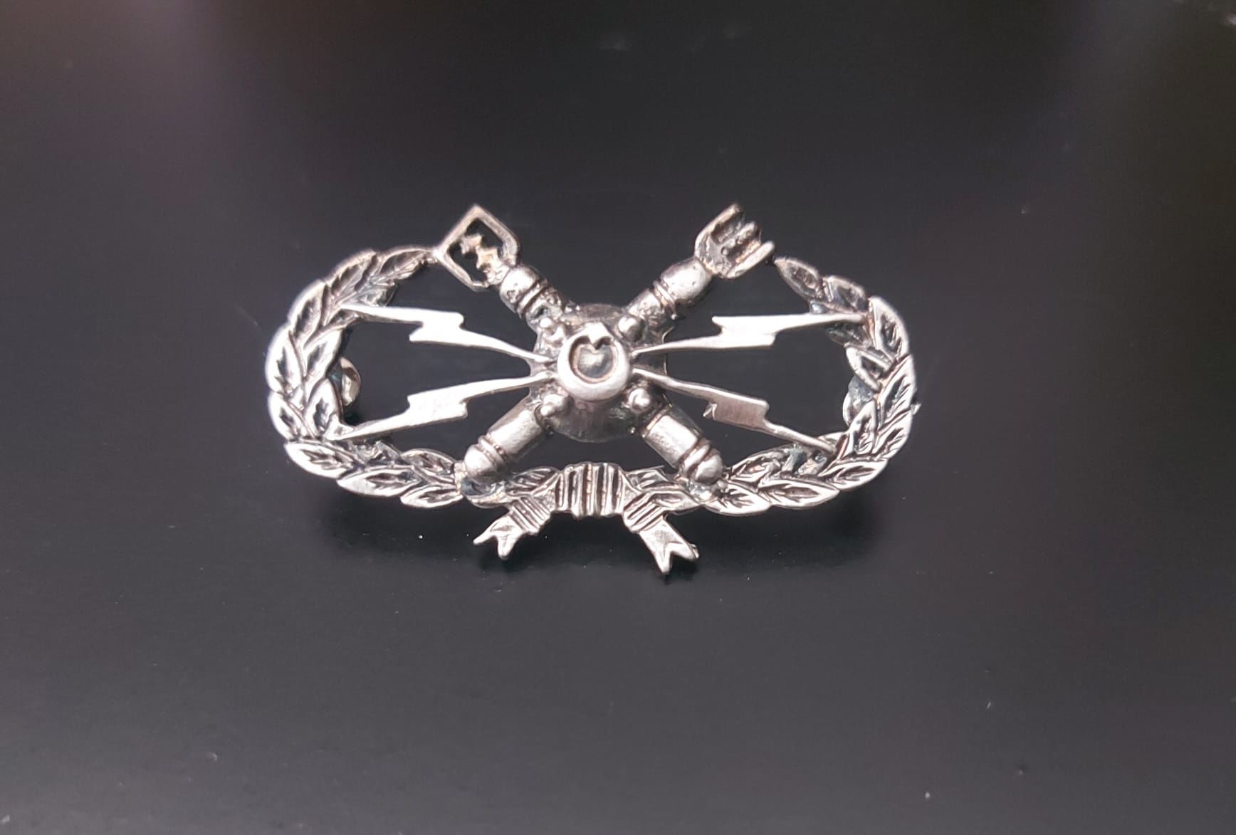 4.5x2,5 cm. Metal Askeri Brove Model-4