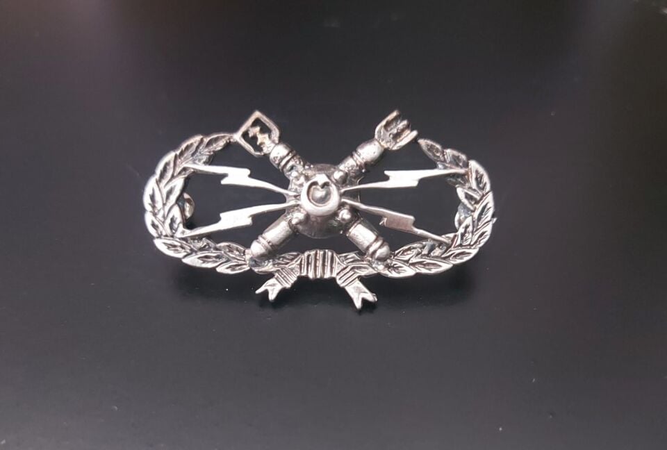 4.5x2,5 cm. Metal Askeri Brove Model-4