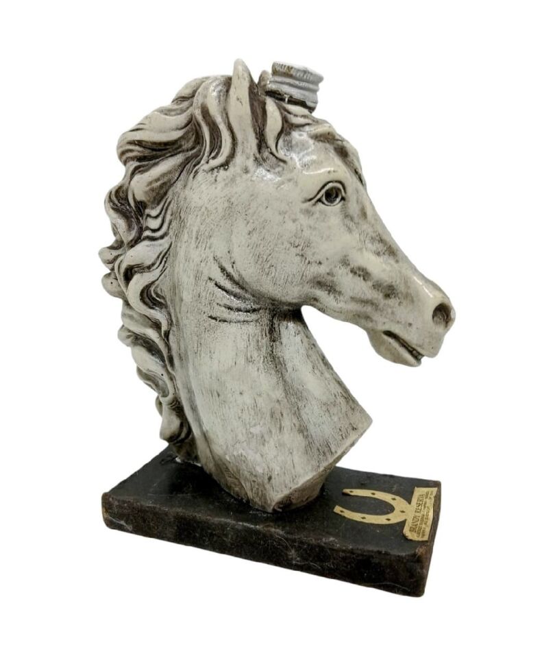 6x14x19 cm. Wintage İspanya Üretimi At Görselli İçi Dolu Rom Şişesi
