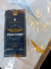 Beyaz Renk Nakış Brove Kısa Kollu Apoletli Pilot Gömlek Unisex (S Beden)Paketinde