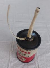 Vintage 13x4.5 cm. US Caltex Metal Yağdanlık