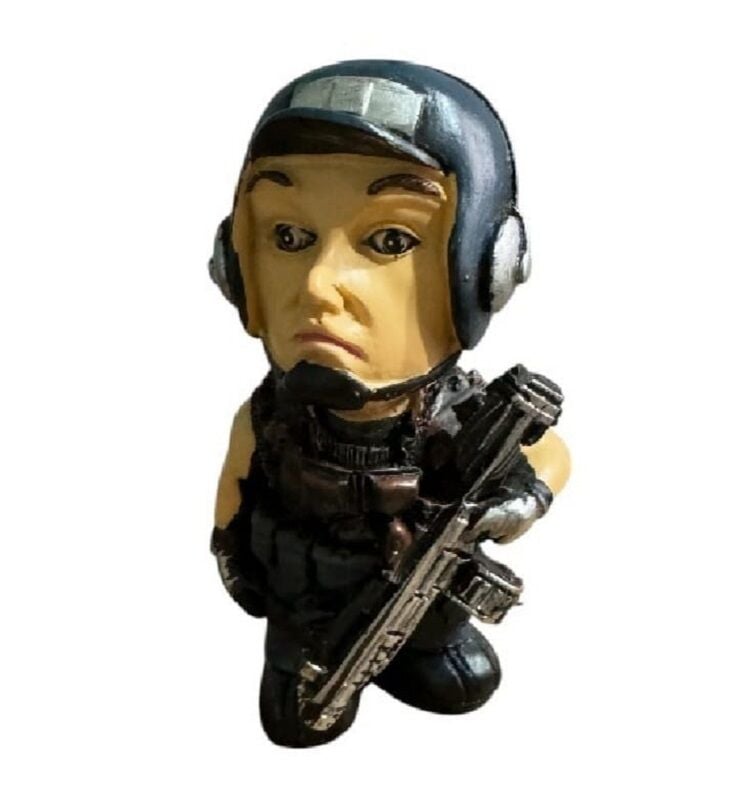 10 cm. Asker Biblo Figür Model-2 (Polyester Malzeme)