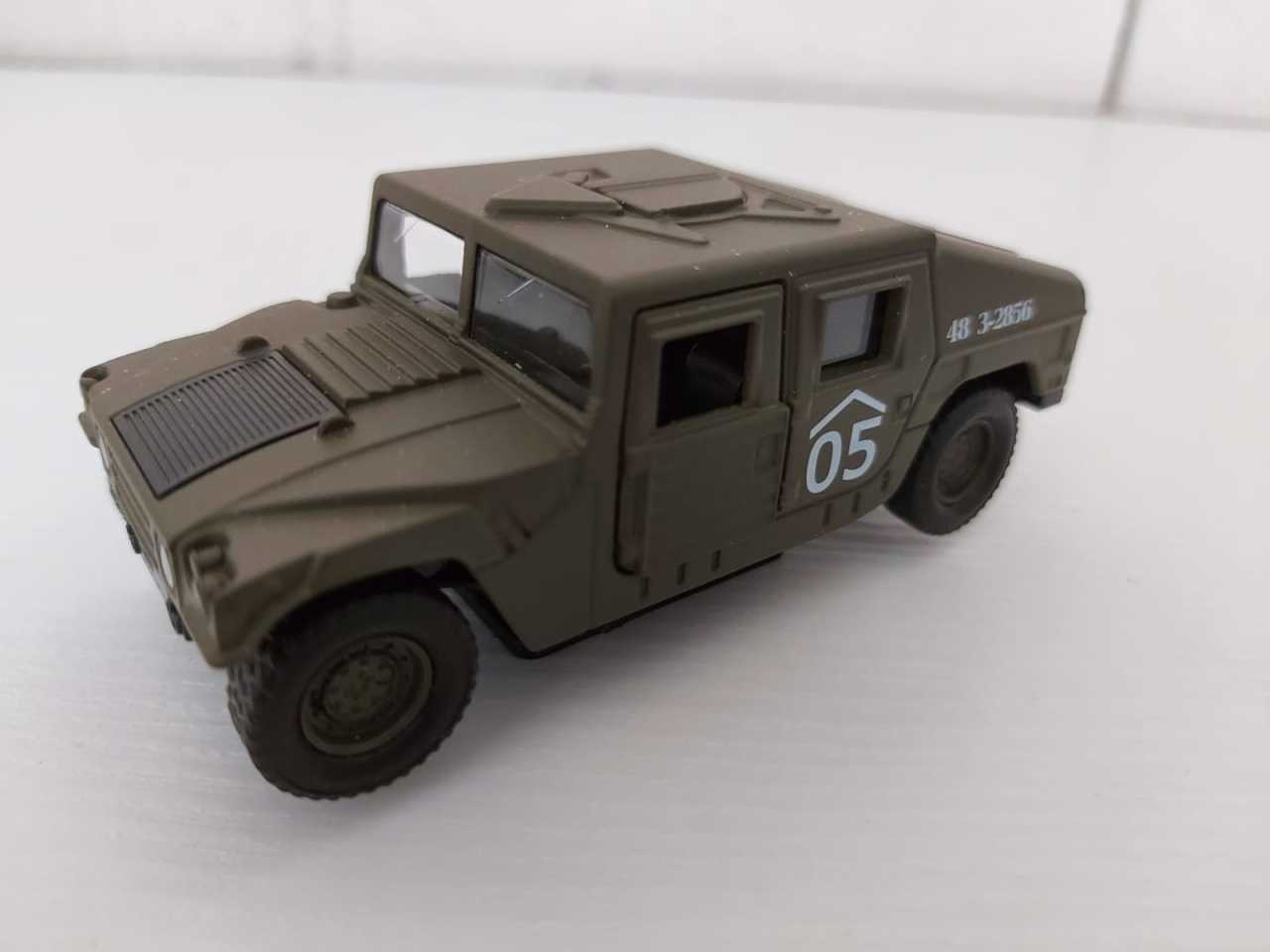 Askeri Hummer Araç 10.5x5x4cm.