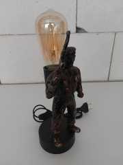 Komando Asker Motifli Rustik Abajur