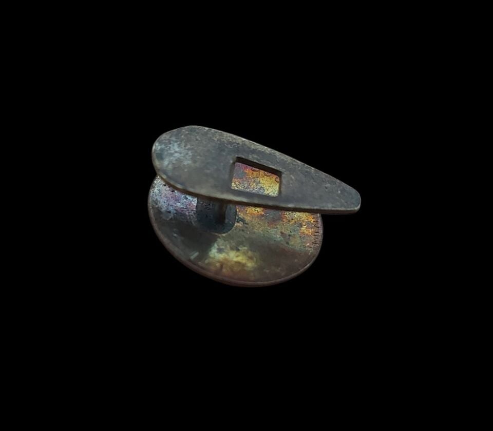 1.5 cm. Çap 1930'lar Hilali Ahmer Cemiyeti Mineli Rozet