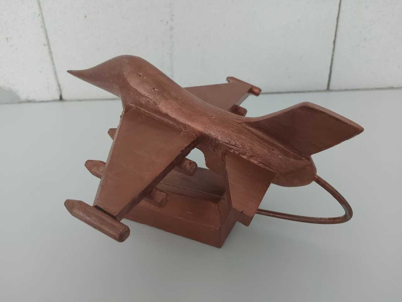 El Yapımı Ahşap Savaş Uçağı