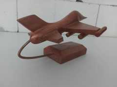 El Yapımı Ahşap Savaş Uçağı