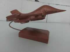 El Yapımı Ahşap Savaş Uçağı