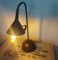 Vintage Metal Huni Abajur Modeli